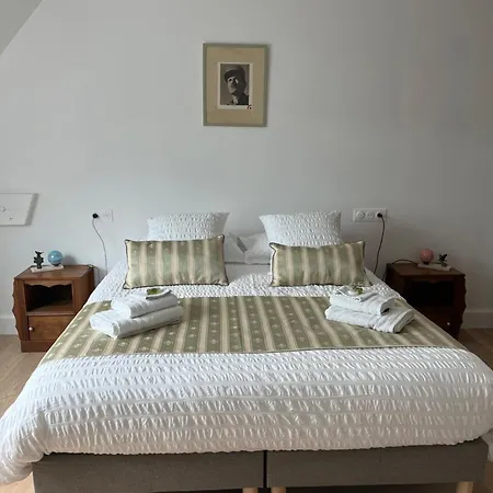 Le Domaine De La Vallee Nocleg ze śniadaniem 3*