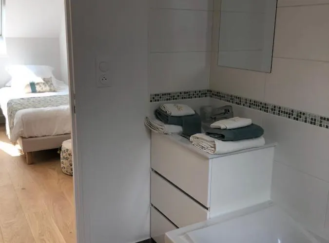 Bed & Breakfast D'hotes Le Domaine De La Vallee Saint-Martin-de-Varreville